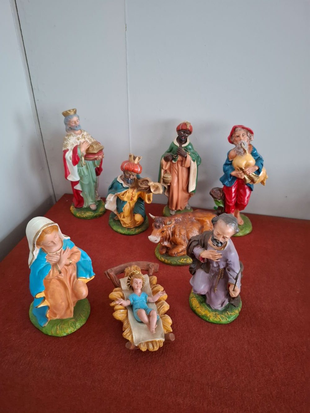 presepe in cartapesta misure cm. 20 e cm. 30 - immagine 3